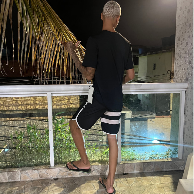 Rebola pra Frente pra Trás X Senta na Pica