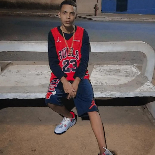 C4 oficial | Spotify