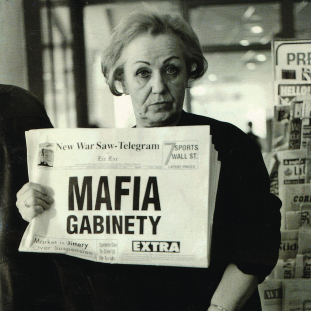 Gabinety cover art