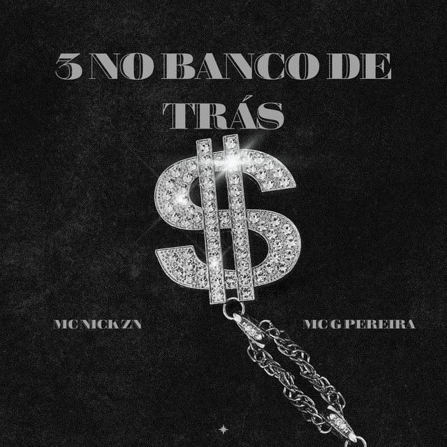 3 No Banco De Trás