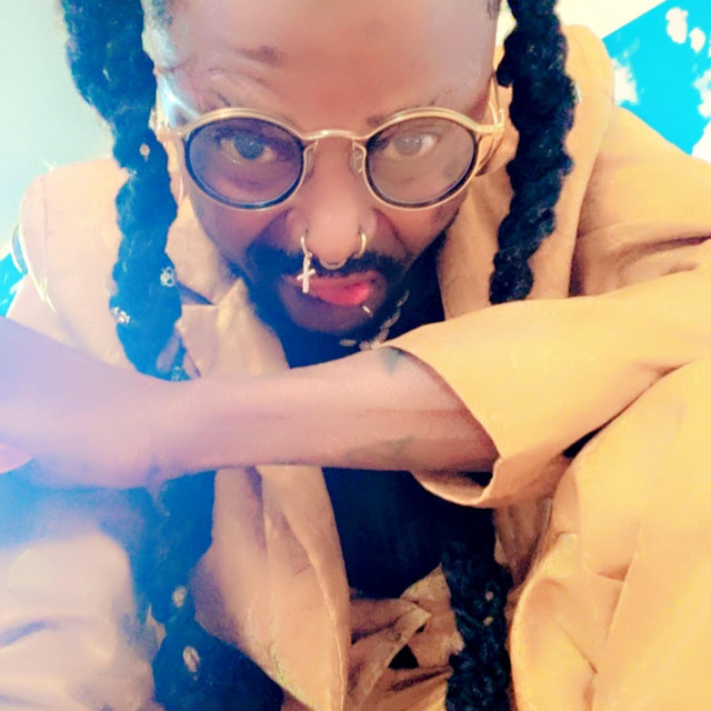 Skyboy street master – I dey move with my squad