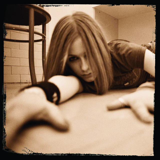 He Wasn't – música e letra de Avril Lavigne | Spotify