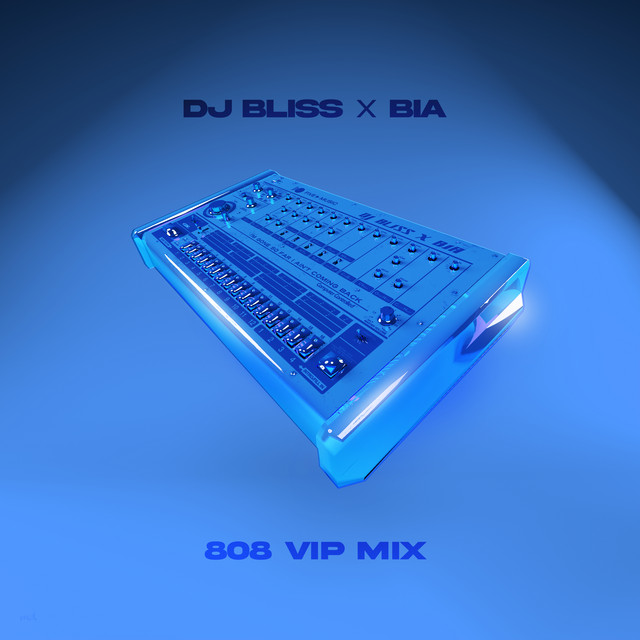 808