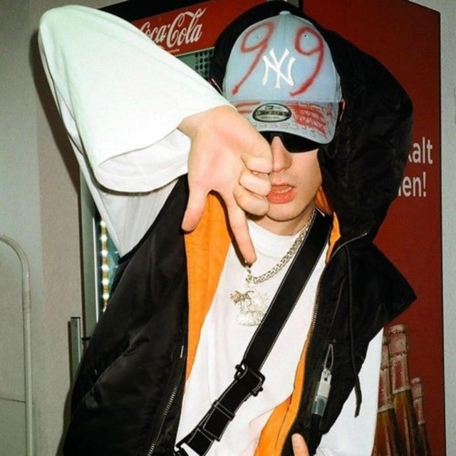 Rari LaFlare