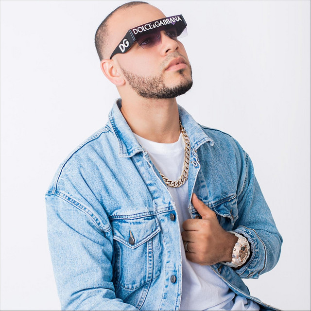 Volver a Mi Esencia cover