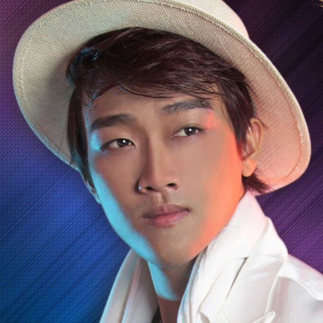 Mưa Đêm Tỉnh Nhỏ