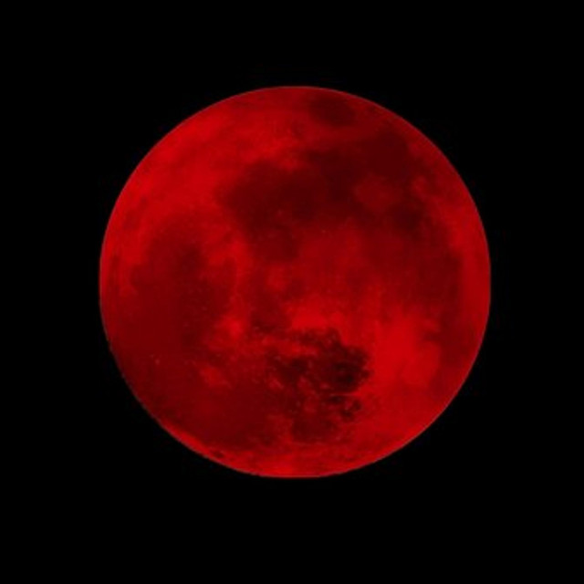 Red Moon