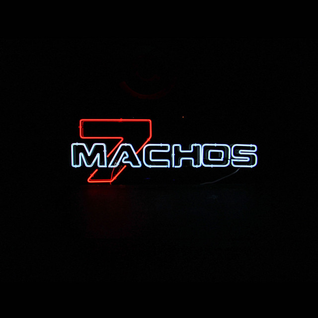 7 Machos cover art