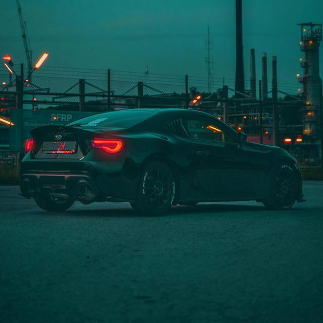 Обкладинка: Tire Smoke — svlient