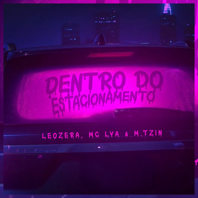 Dentro do Estacionamento