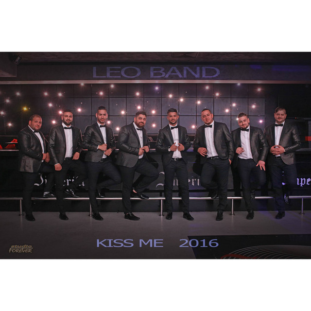 Kiss me cover art