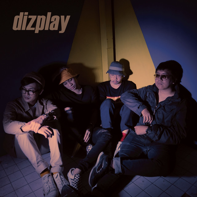 Dizplay Photo