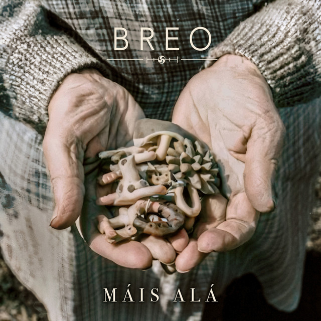 Máis Alá cover art
