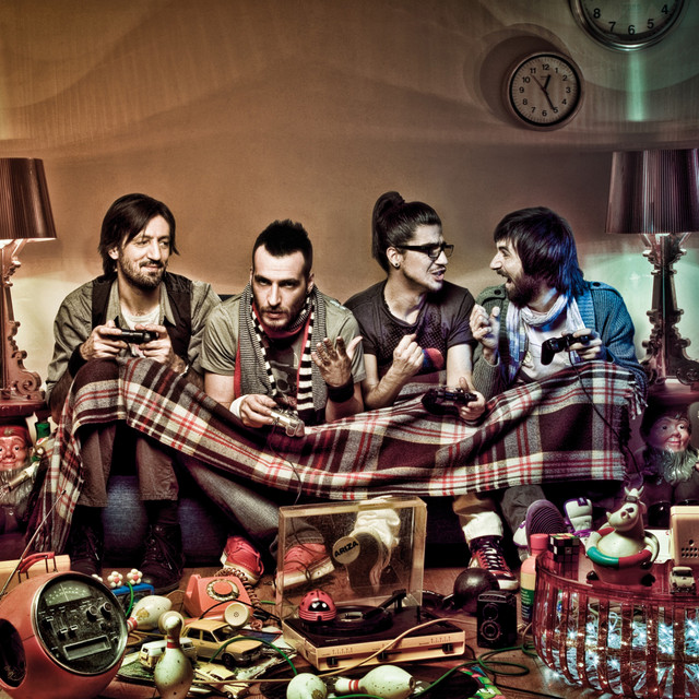 Takım Oyunu cover art