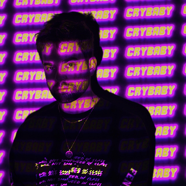 Promiň Že Píšu "Hm"