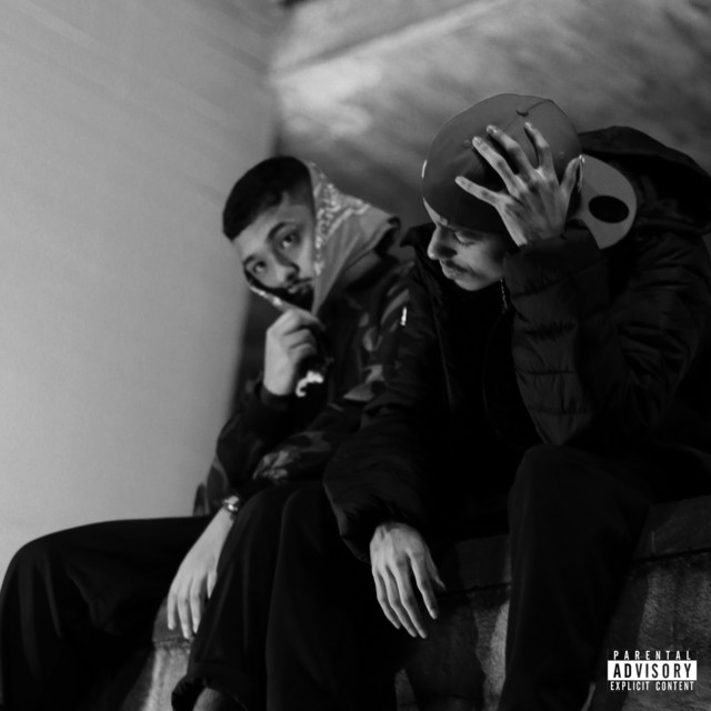 Donos da City cover art