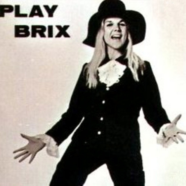 Fifi Brix