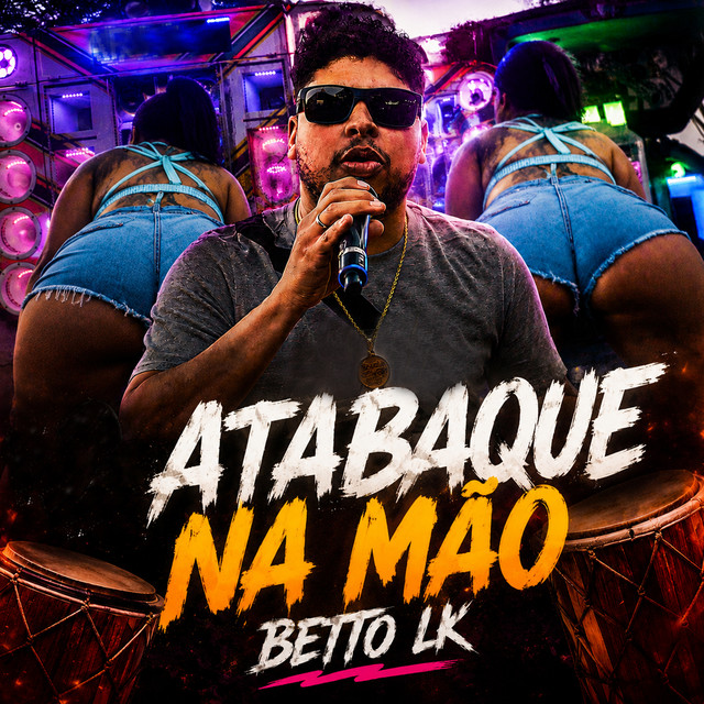 Atabaque na mão