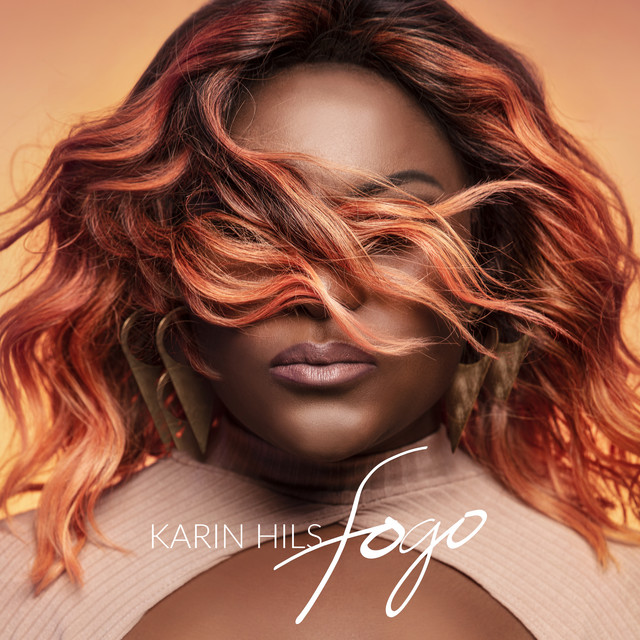 Capa de Fogo - Karin Hils