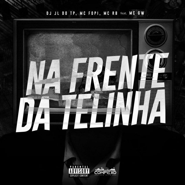 Na frente da telinha