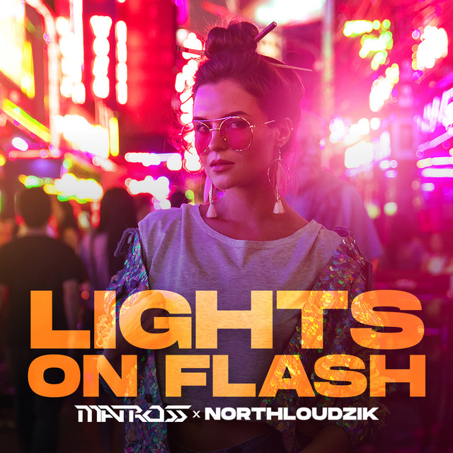Lights On Flash (No Delay) - Radio Edit