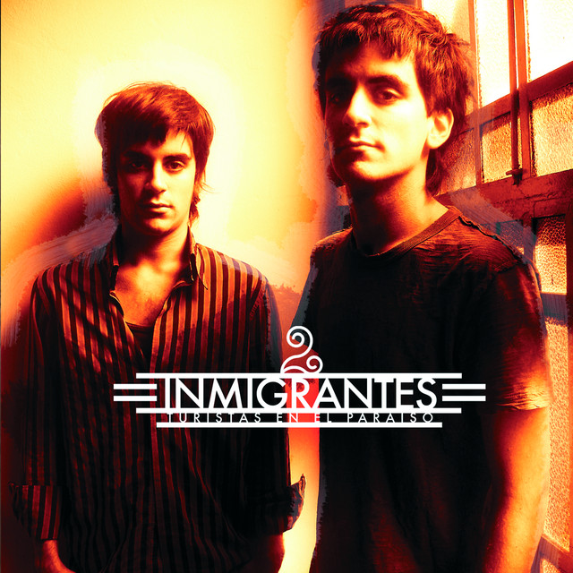 Turistas En El Paraíso cover art