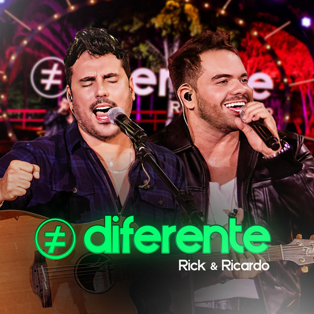 Diferente (Ao Vivo) cover
