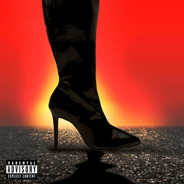 Discreto Segredo (Deluxe) cover art