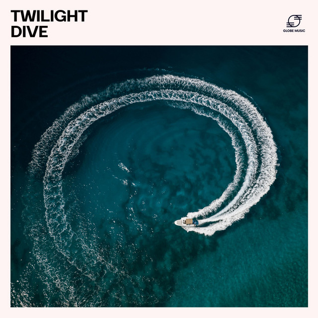 Twilight Dive: Chill Deep House Beats cover art