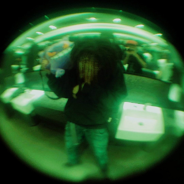 Mall'+ cover art