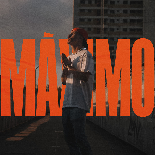 Máximo cover art