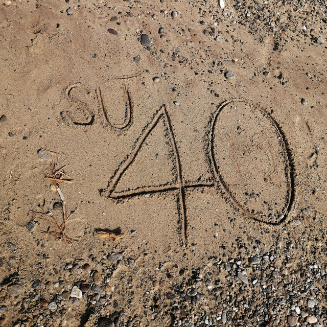 Su' 40