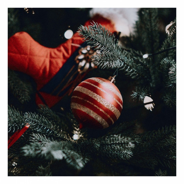 Christmas (Baby Please Come Home) - Piano Version - song and