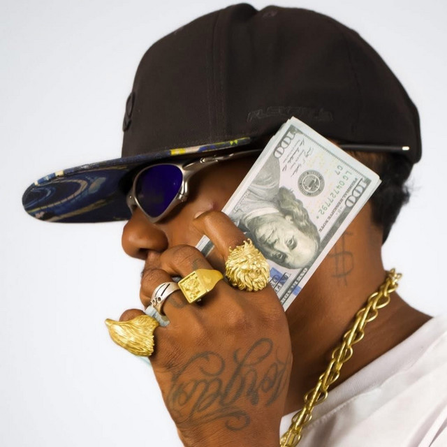 ELA FODE COM MIGO NO FORDE FUSION