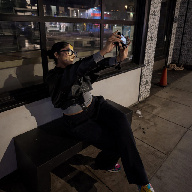 Pocket Money – Camera Phone