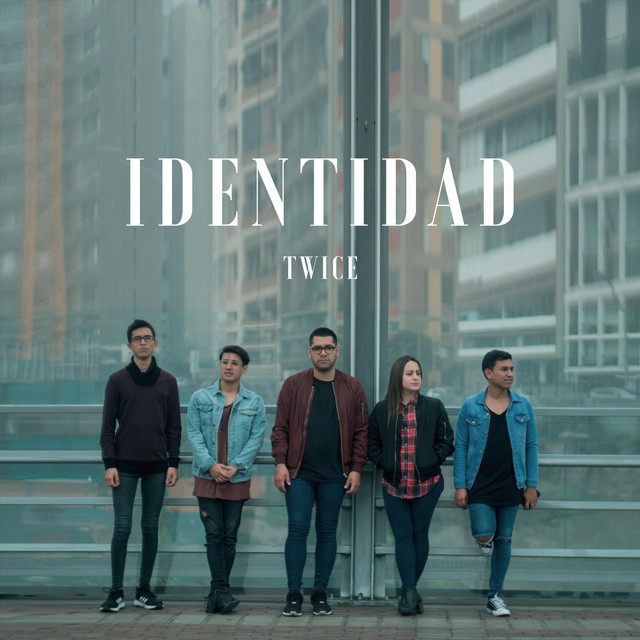 Identidad cover art
