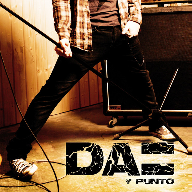 Y Punto cover art