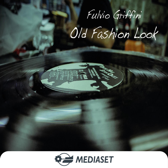 Old Fashion Look