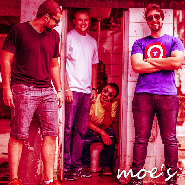 Moe's