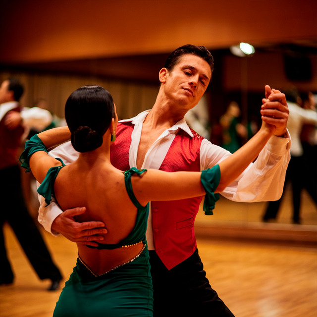 Los Reyes de la Salsa