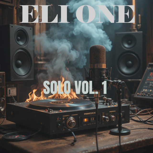 SOLO, Vol. 1