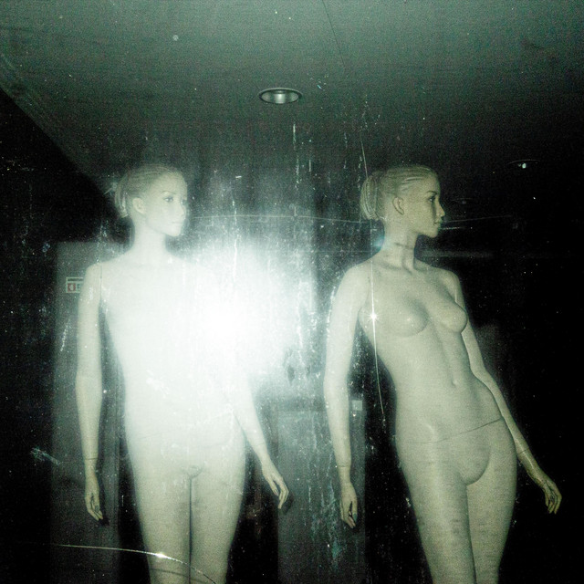 Exitable cover art