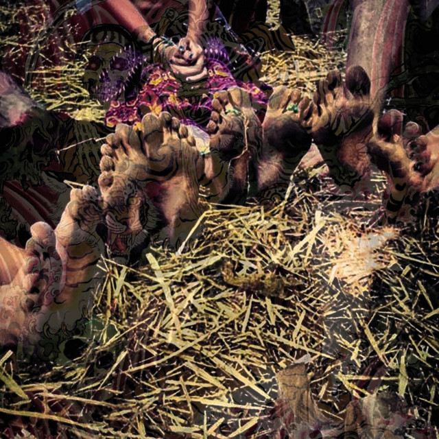 barefootHippie!