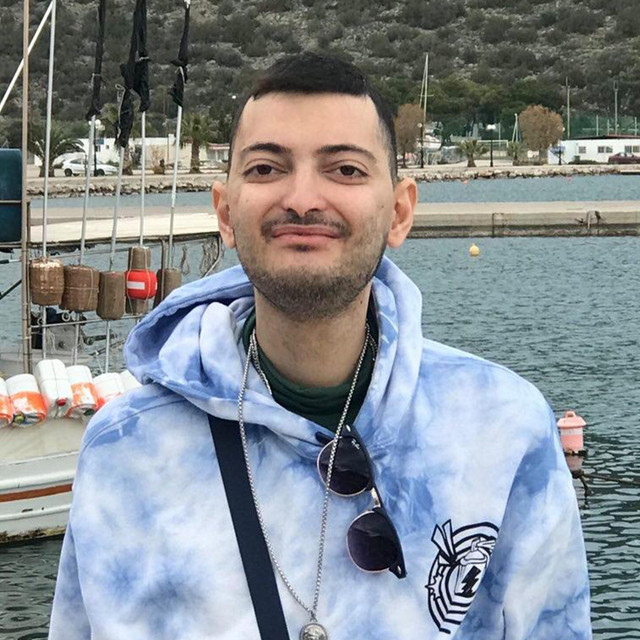 Ζαρρι Μανολο cover art