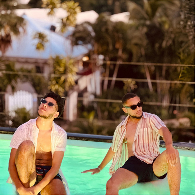 À LA FÊTE cover art