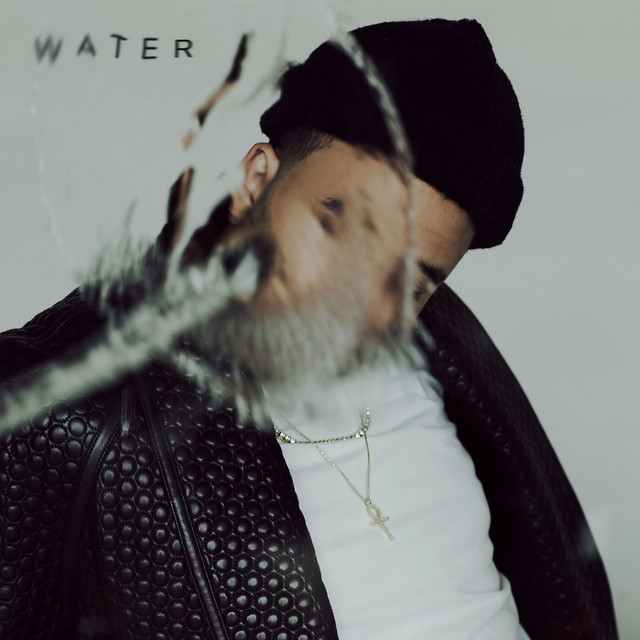 Water by Kim Cesarion