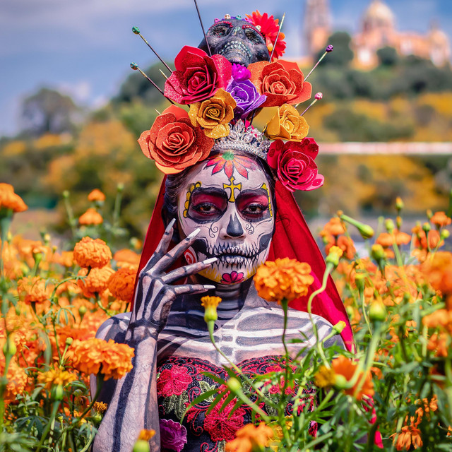 sEXY dEAD