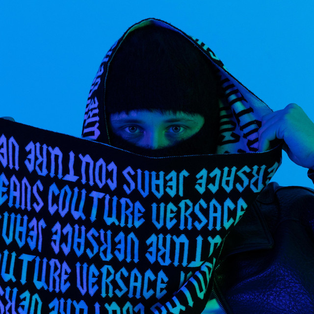 LABYRINT cover art