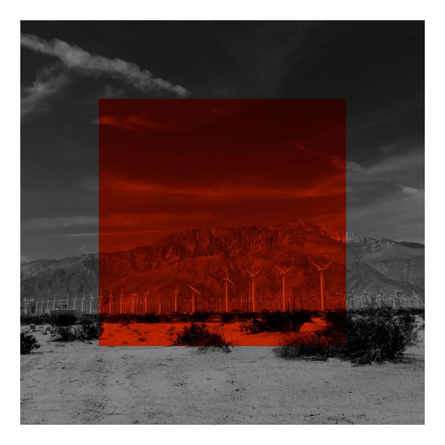 Sonolumiscent cover
