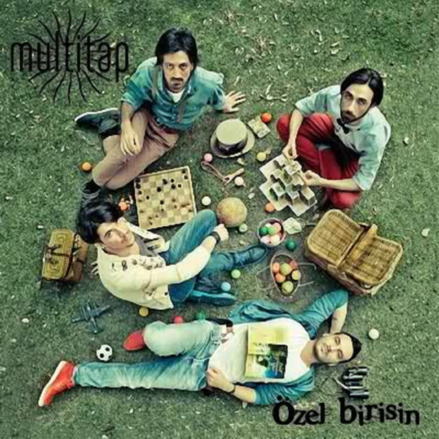 Özel Birisin cover art